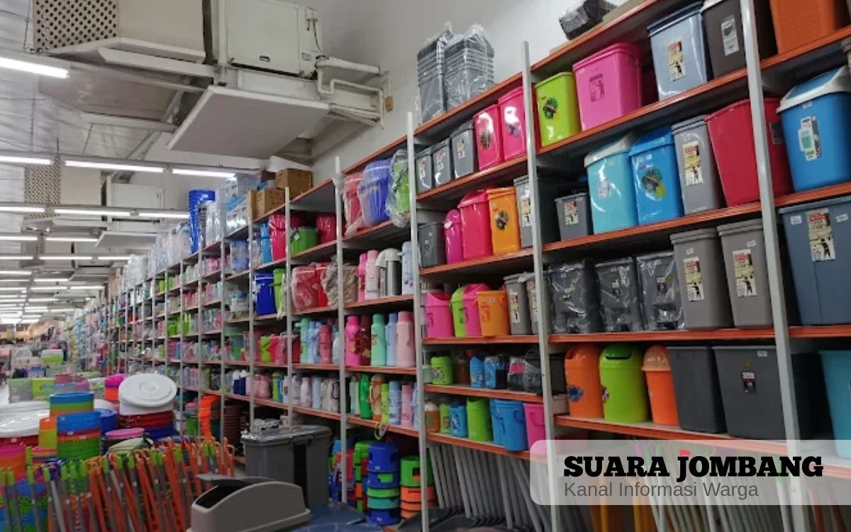 Area Belanja Bravo Supermarket Jombang